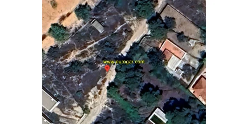 Urban plot in Las Pedrizas, Chiva