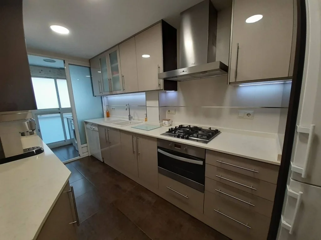 Bright four-bedroom flat in San Isidro