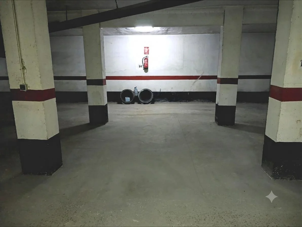 12 m² garage in Corea district