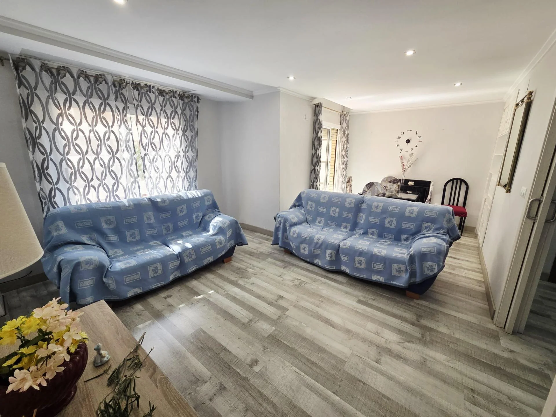Reformed three-bedroom flat in Gandía