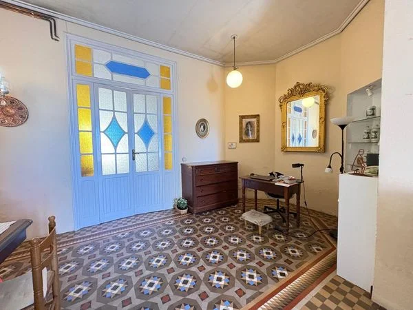 Gran casa céntrica para reformar