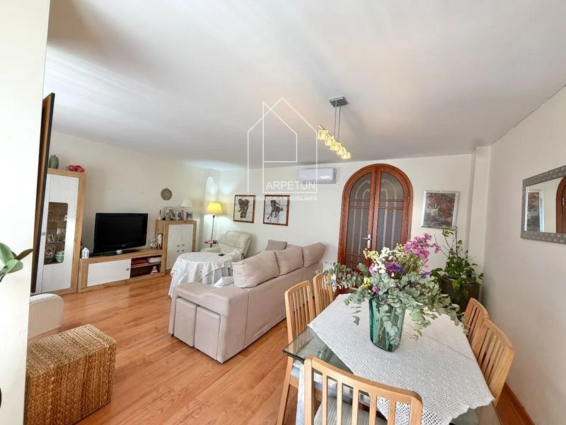 Reformed townhouse in Ontinyent, 6 bedrooms