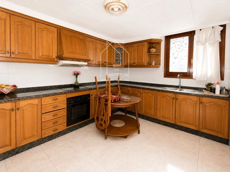 Amplio piso en Ontinyent, seis dormitorios