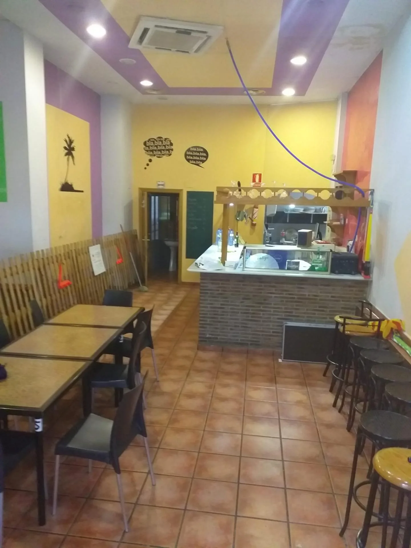 Local comercial de 86 m² junto a universidad