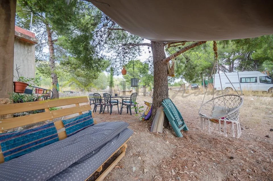 Chalet vallado en Llíria con parcela de 7.170 m²