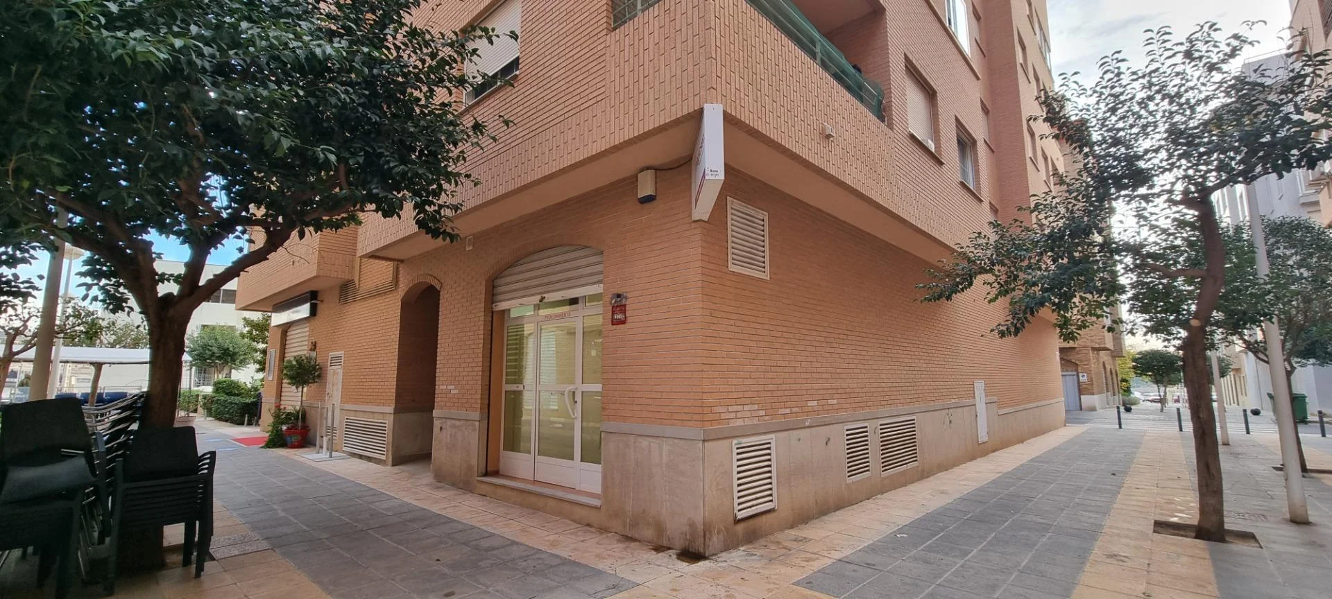 Local comercial listo en Mura, 51 m²