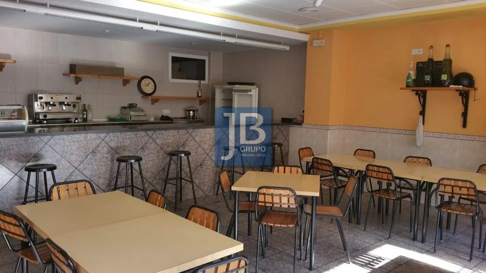 Street-front restaurant conversion opportunity