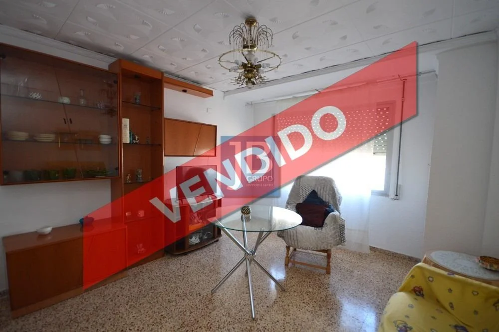 Piso céntrico en Moixent, 89 m²