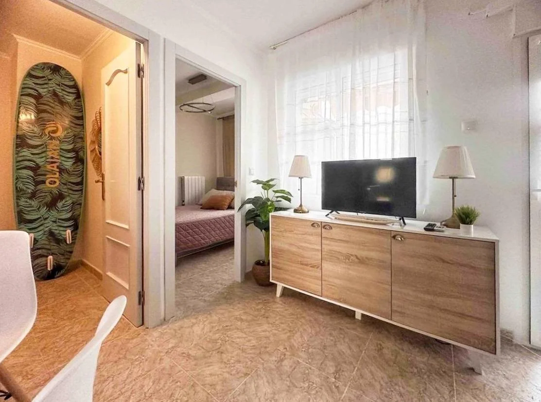 Furnished coastal apartment, 2 bedrooms