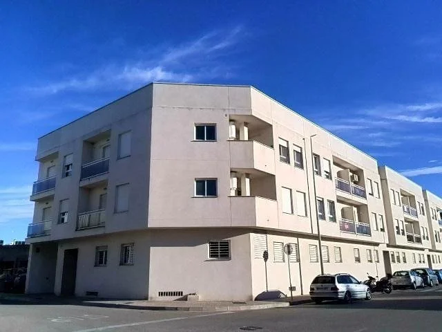 Indoor parking space with storage