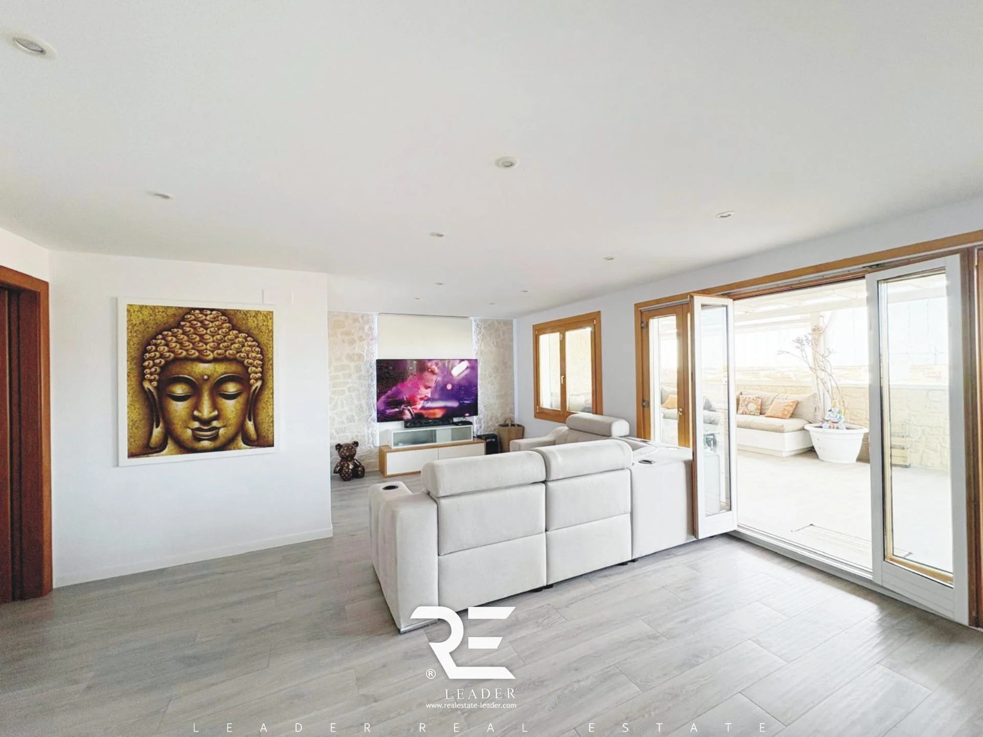 Ático dúplex reformado en Dénia, 197 m²