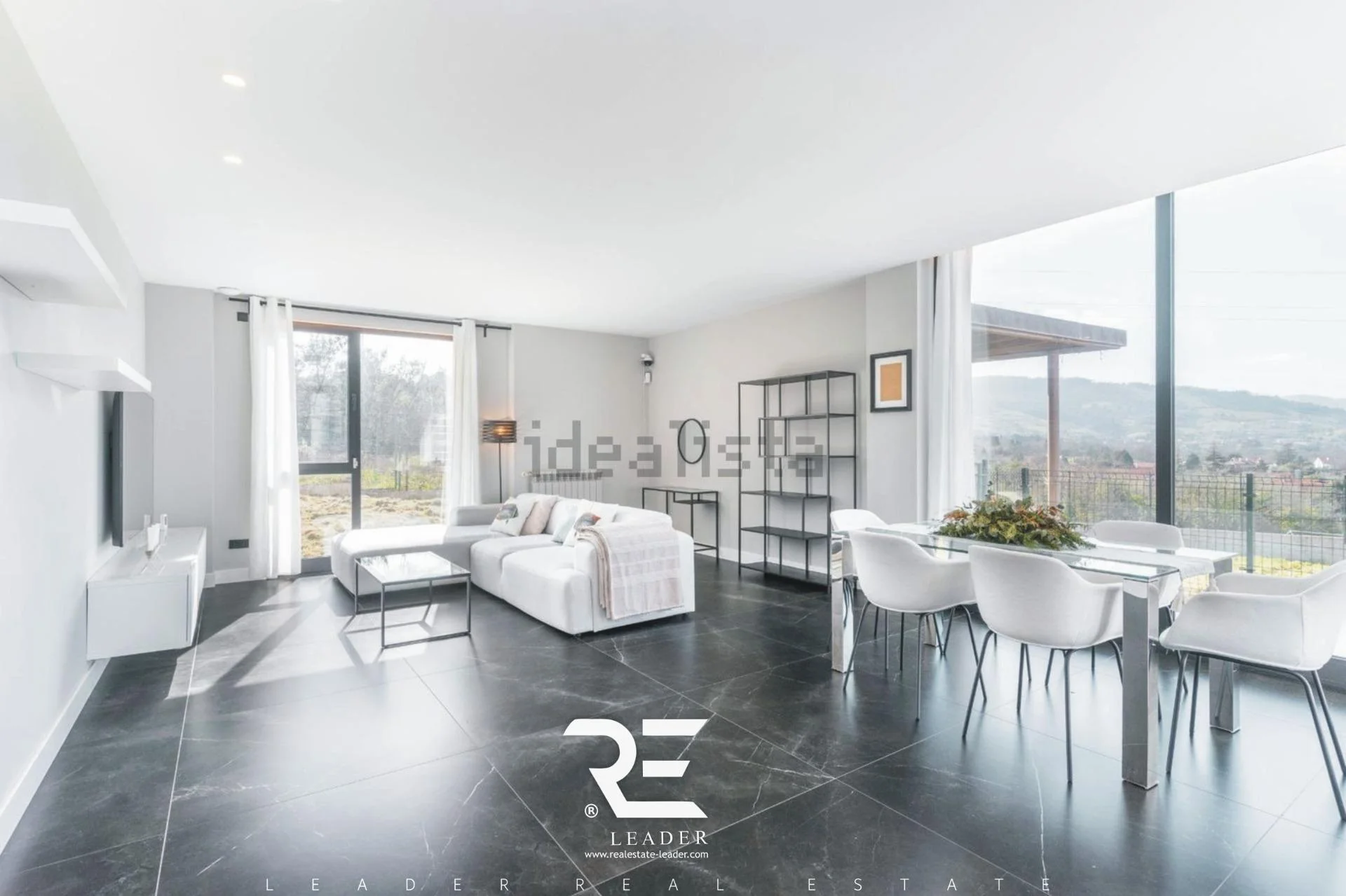 Luxury chalet in Cabueñes, 1,910 m² plot