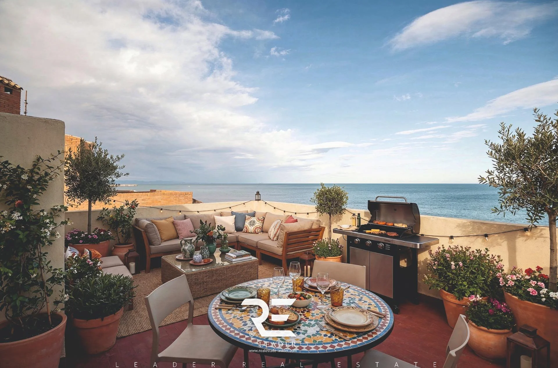 Chalet frente al mar con cuatro dormitorios