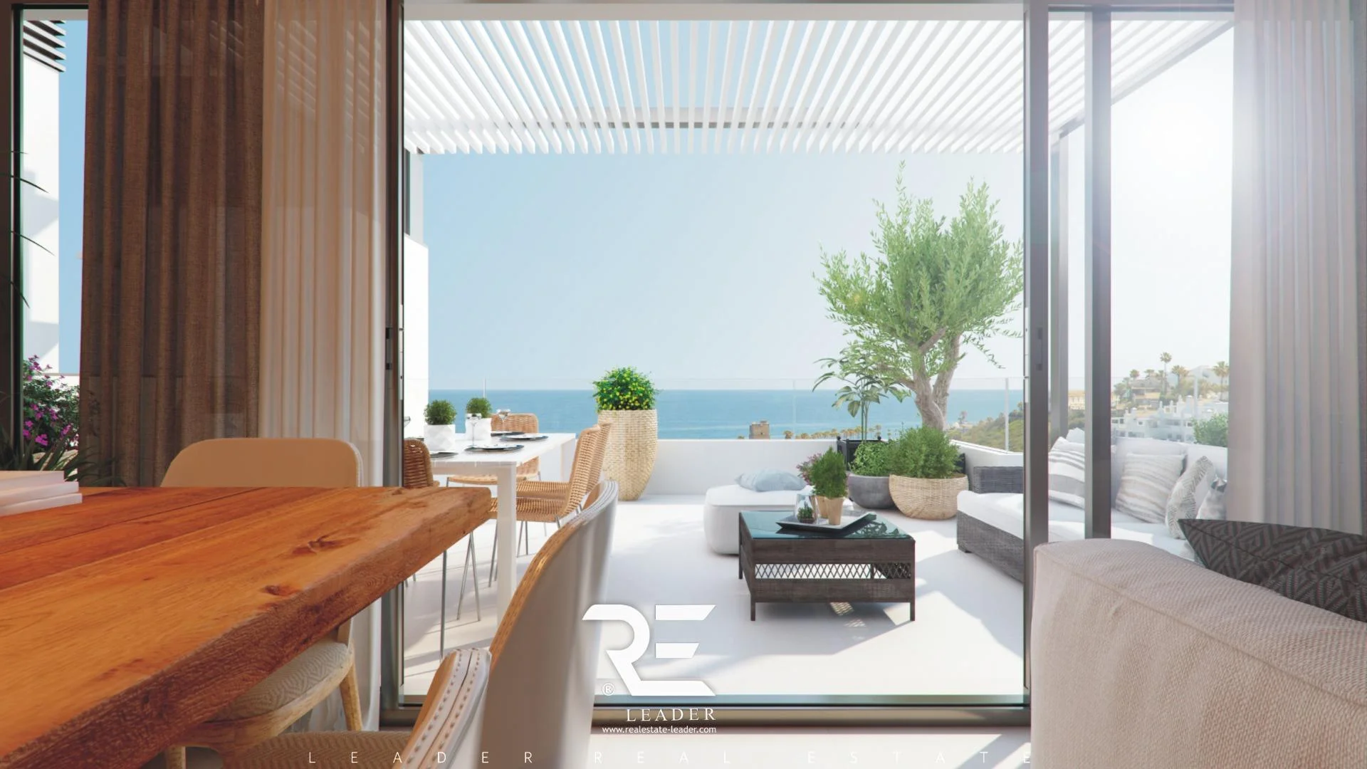 Modern Costa flat with pool, garage