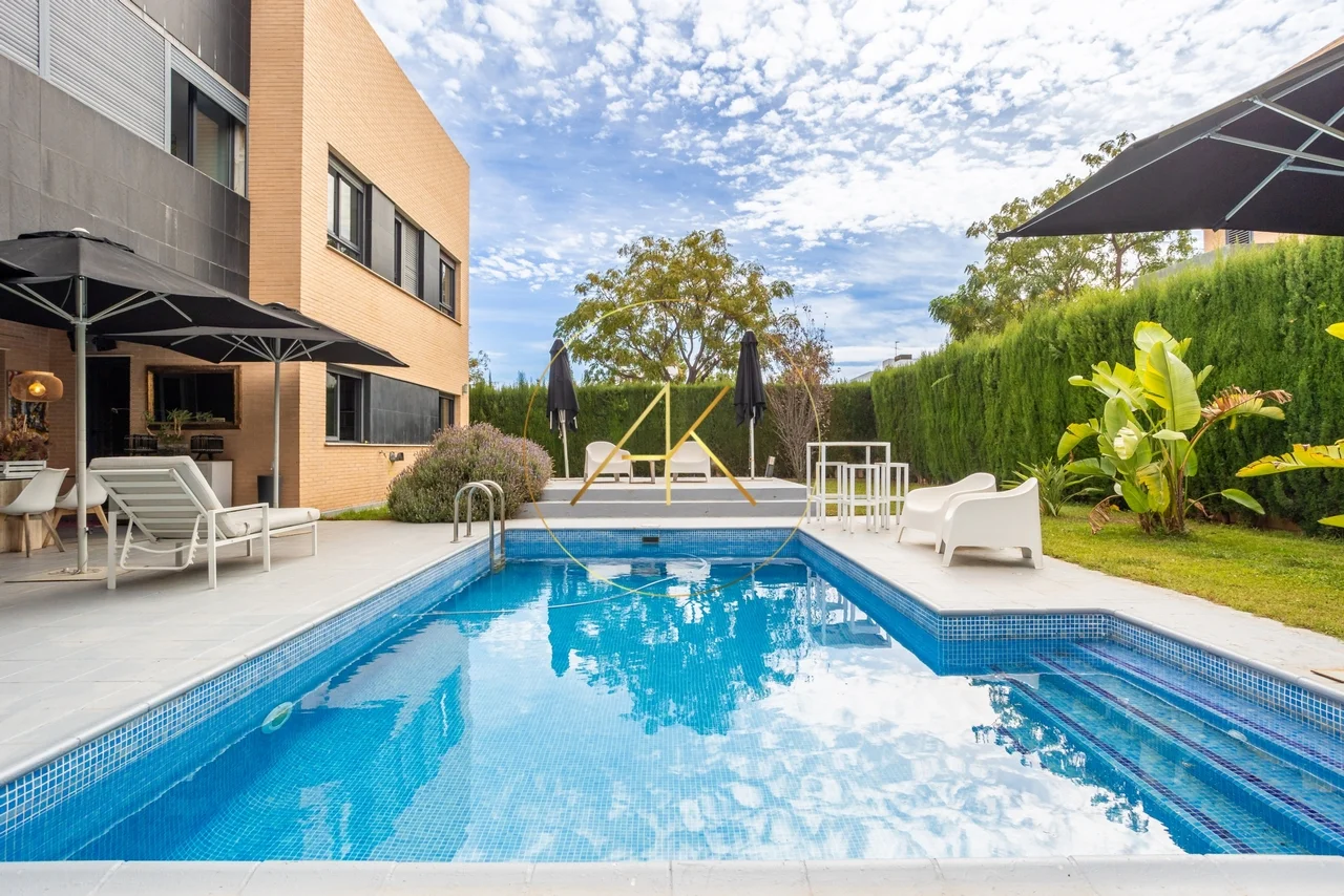 Chalet de lujo en Torre en Conill, 5 dormitorios
