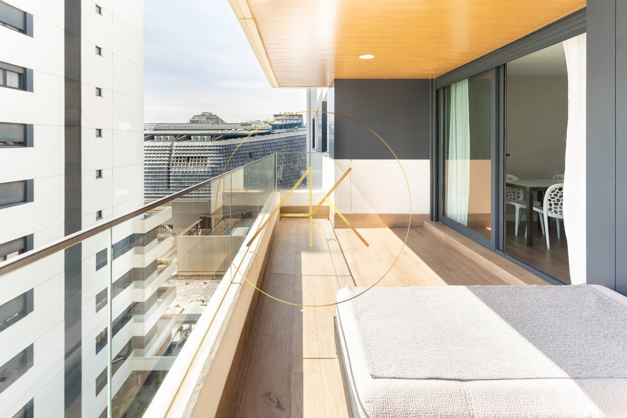 Valencia apartment with terrace, 3 bedrooms