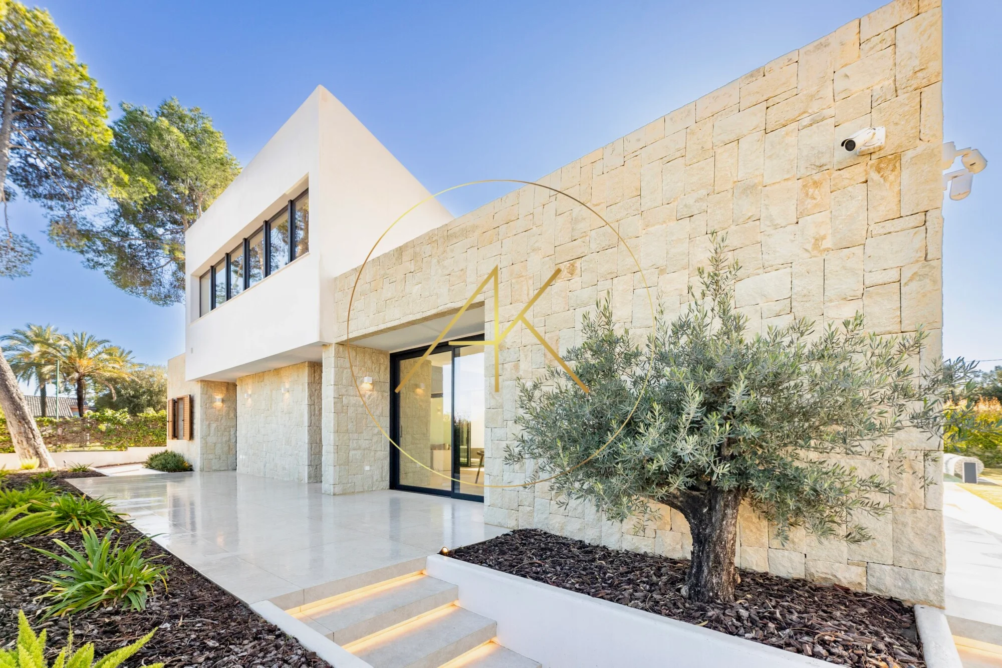 Villa de diseño en La Eliana, 4 dormitorios