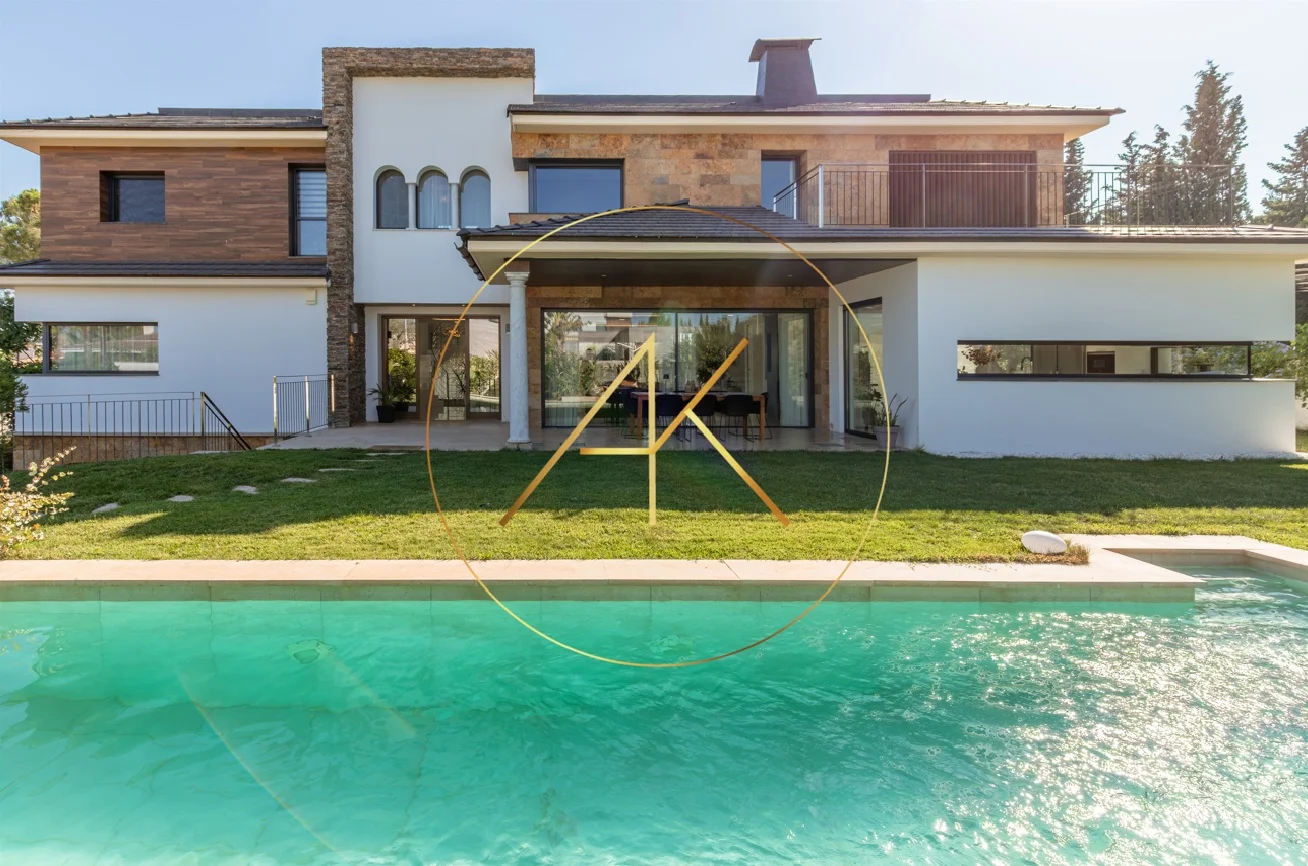 Villa de lujo en La Eliana, 723 m²