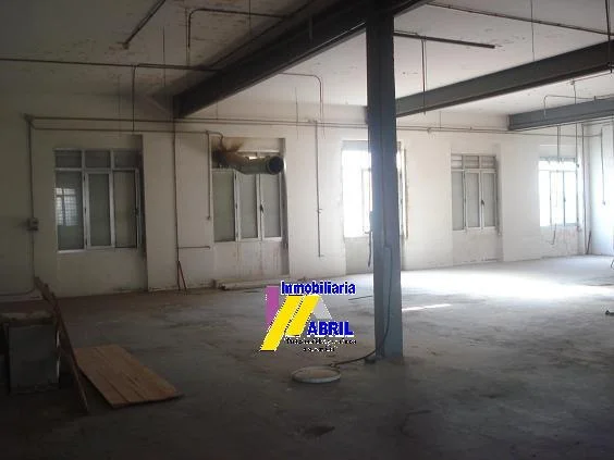 Edificio reforzado en Alfafar, 278 m²