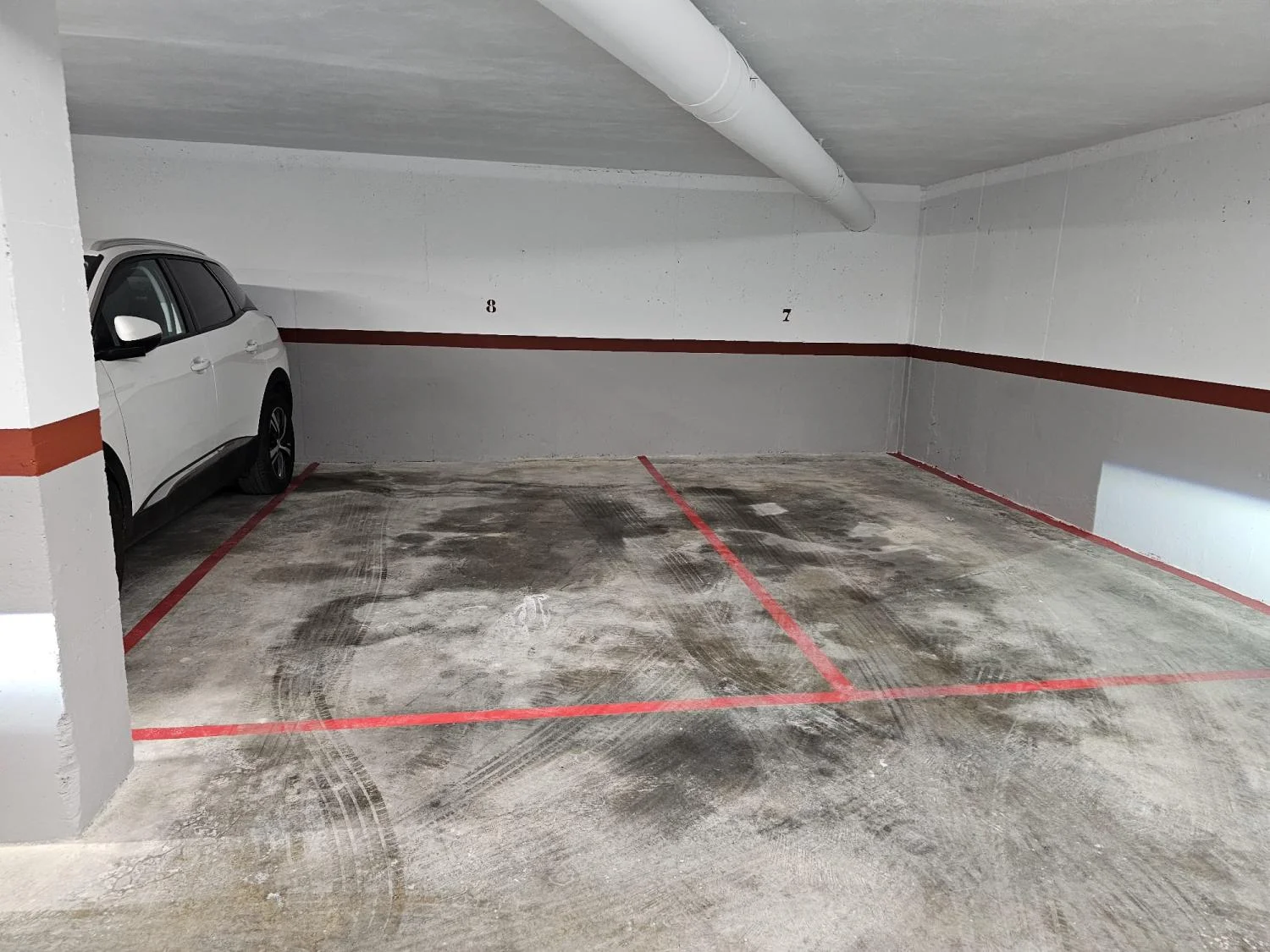 Plaza de garaje en Alfafar para coche
