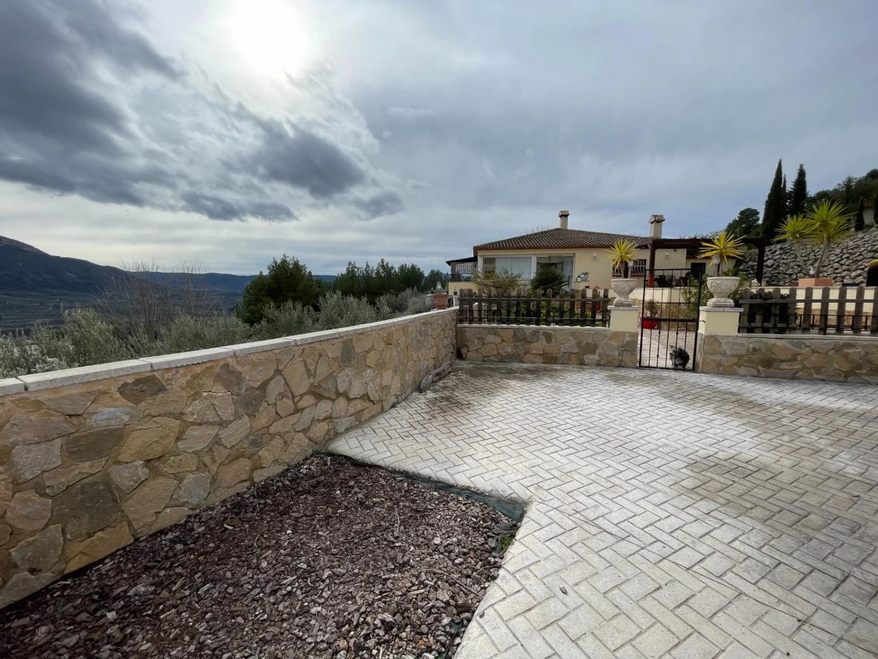 Chalet nuevo en Balones, 4 dormitorios