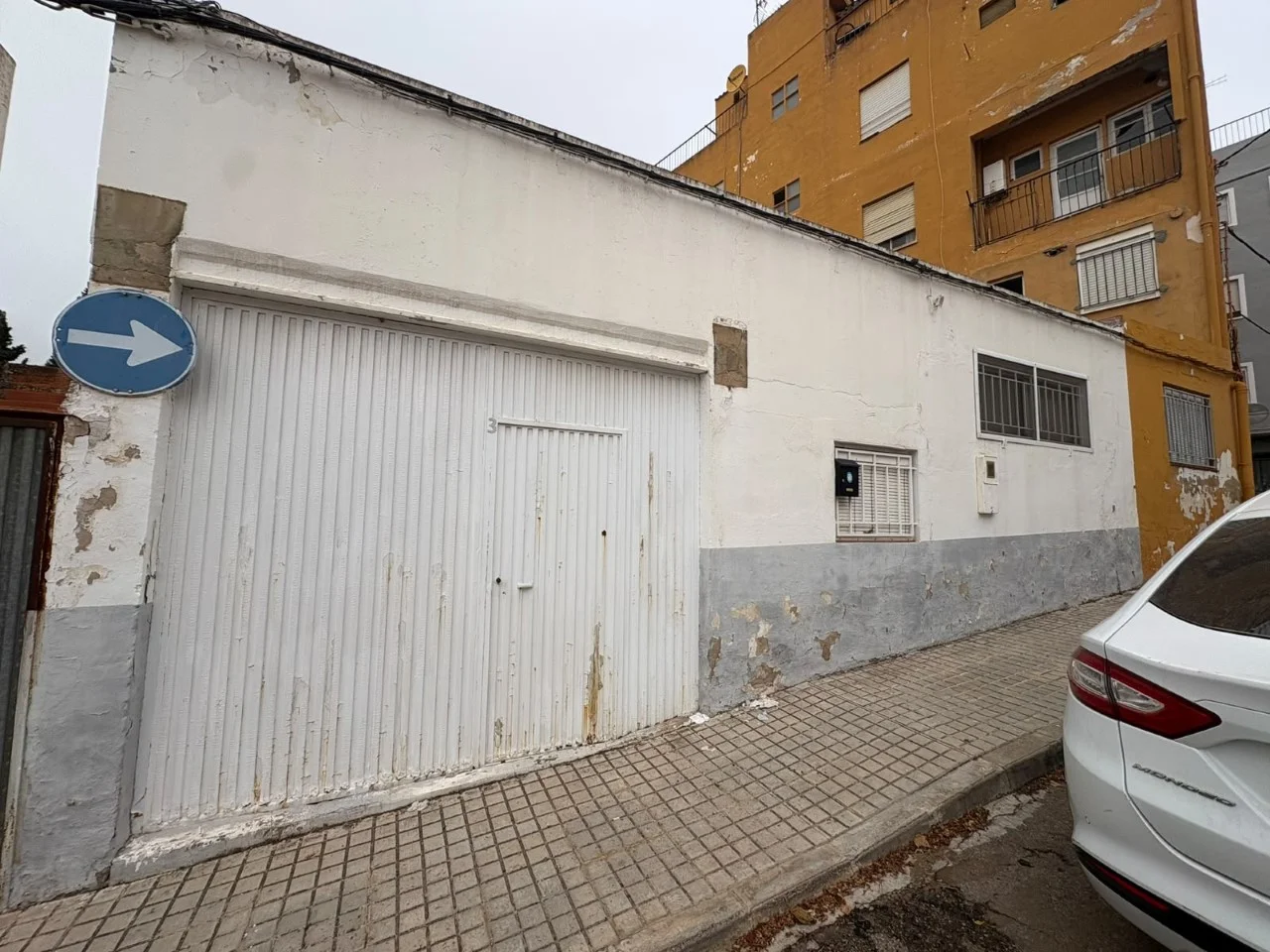 Nave industrial con 88 m²