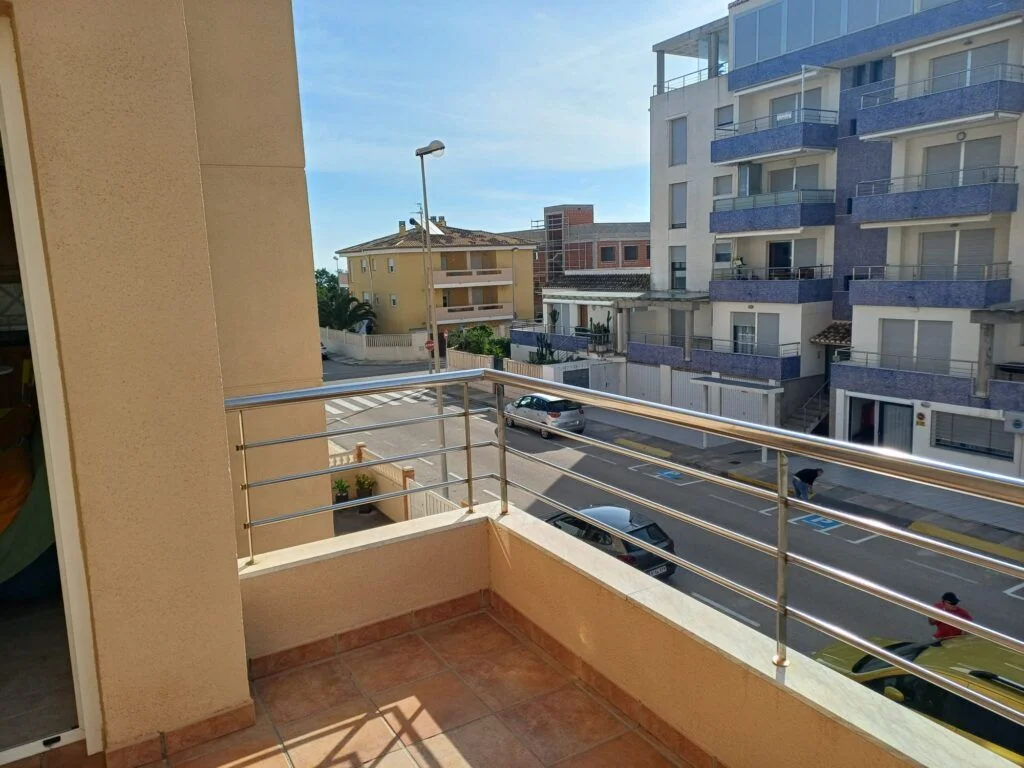 Beachside apartment with three bedrooms