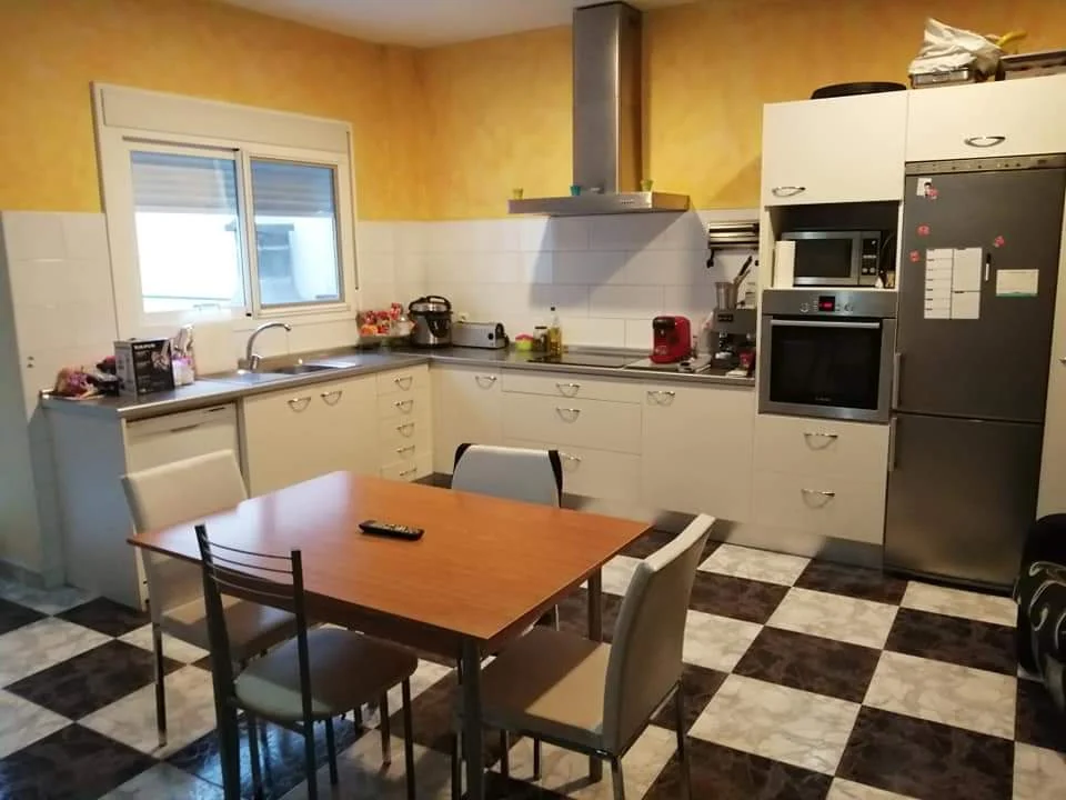 Spacious old-town townhouse, 184 m², renovation
