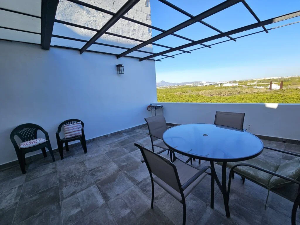 Reformed townhouse with roof terrace