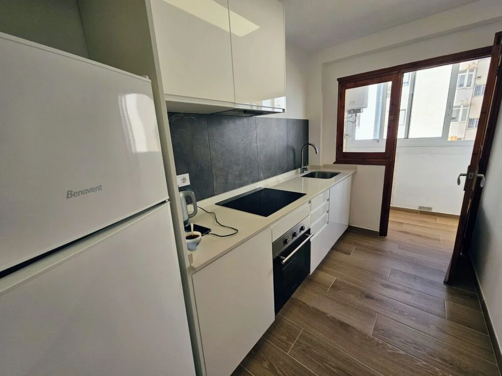 Apartamento reformado en cuarta planta, tres dormitorios