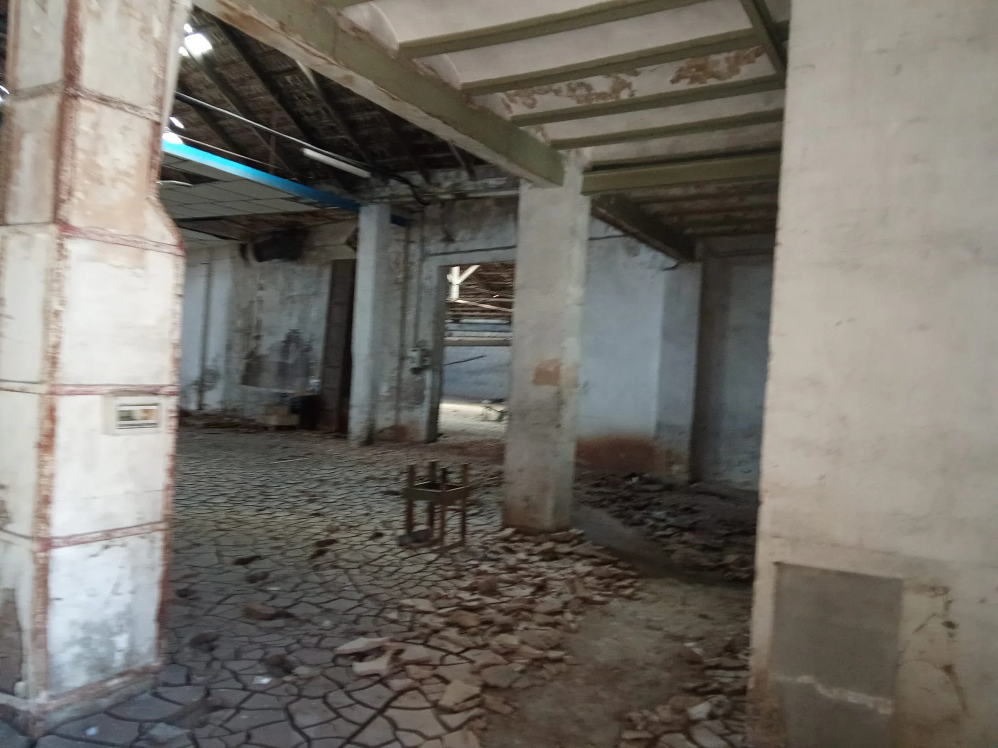 Nave industrial en Algemesí, 912 m²