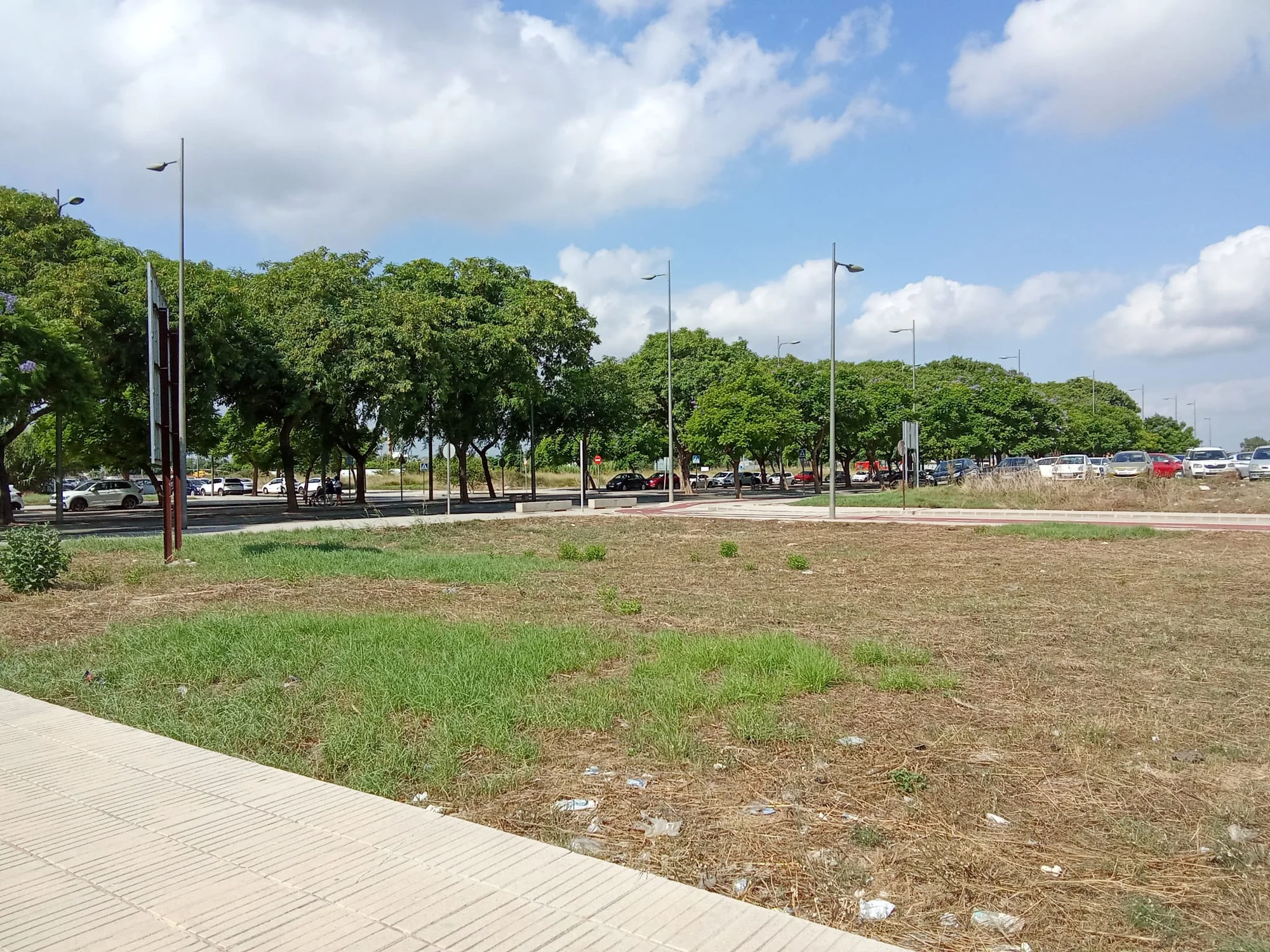 Urban plot in Tulell, 1,079 m²