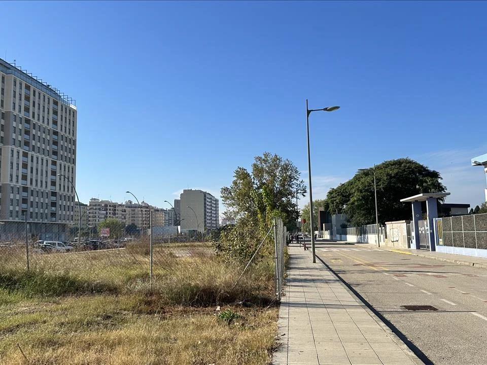 Solar urbano residencial en Alzira
