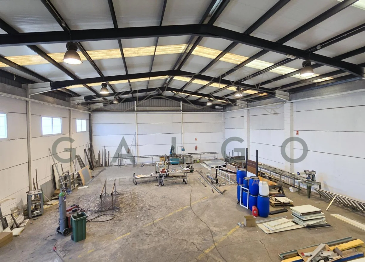 Nave industrial de 450 m²