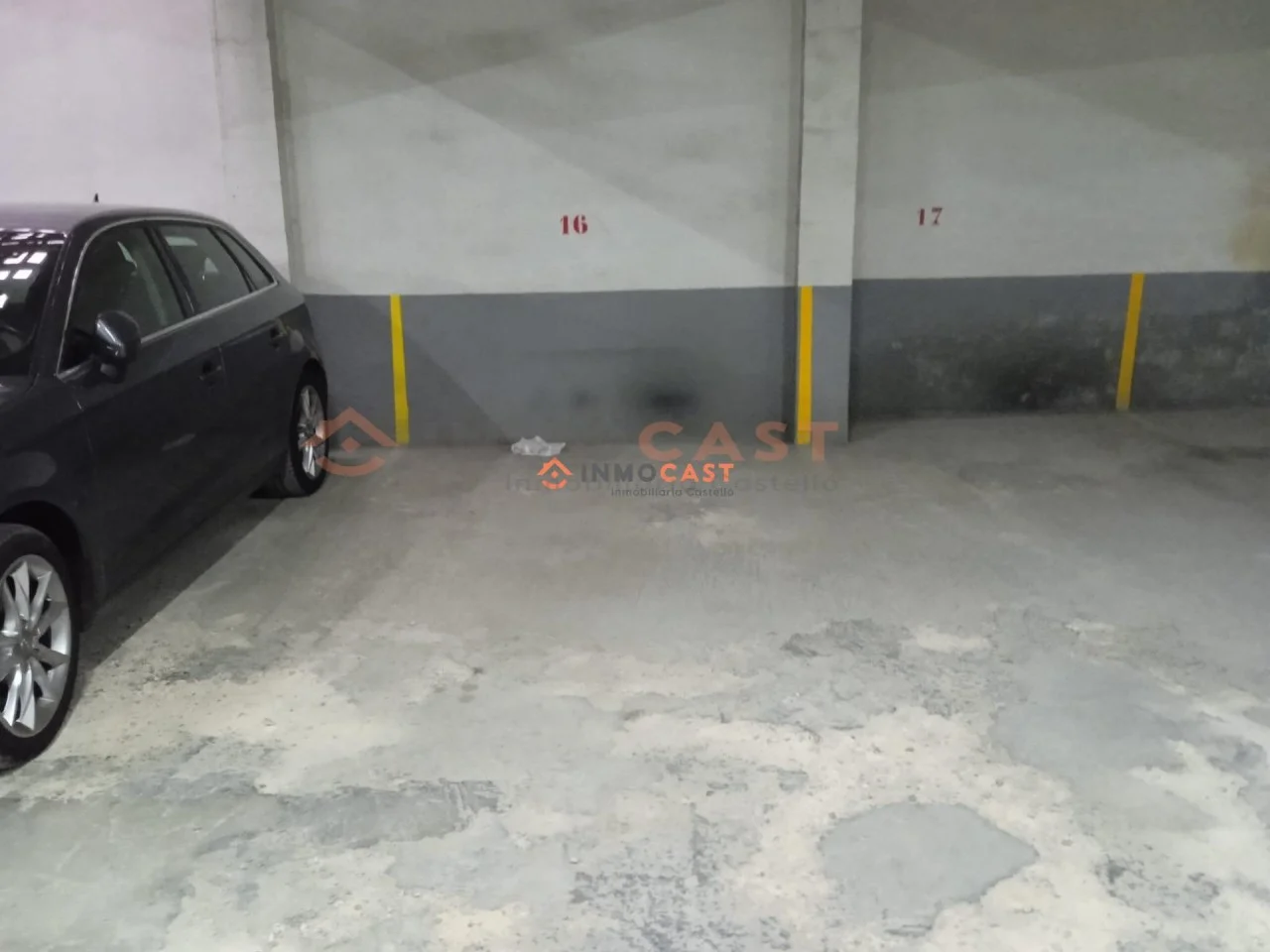 Central Ontinyent garage, 10 m²