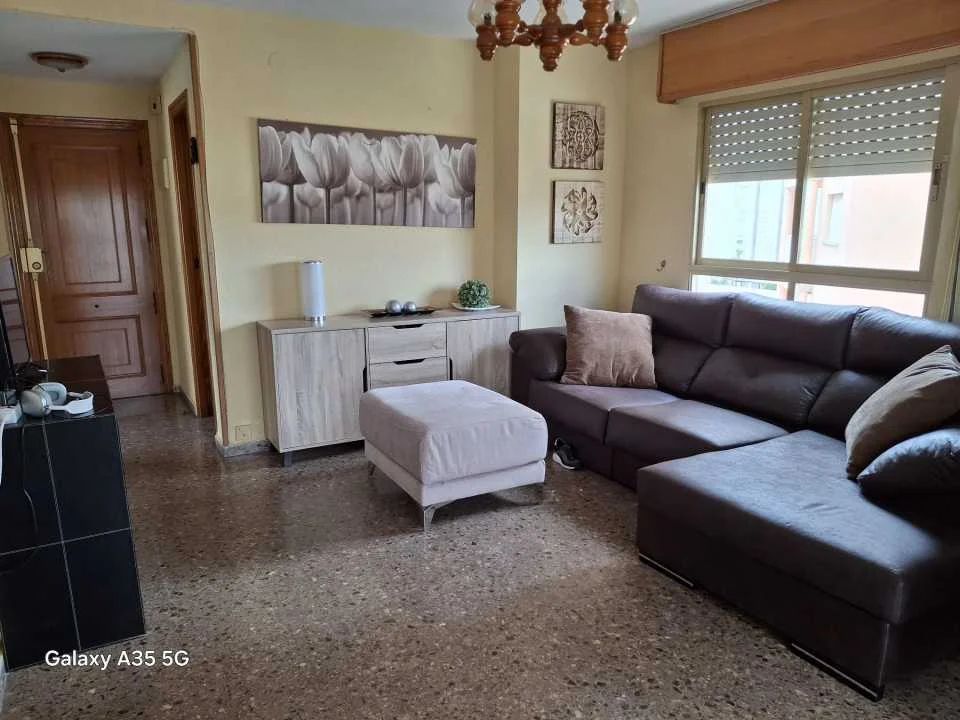 Good-condition apartment near Gandía beach