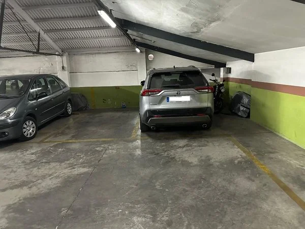 22 m² garage in El Carme