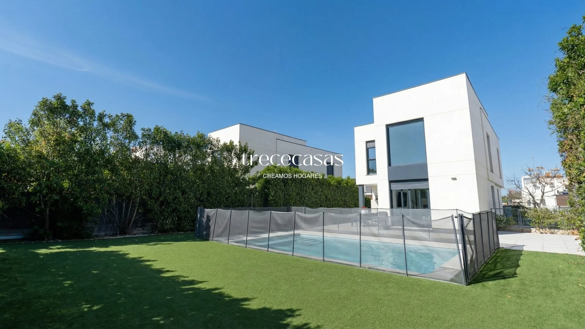 Contemporary chalet with private pool