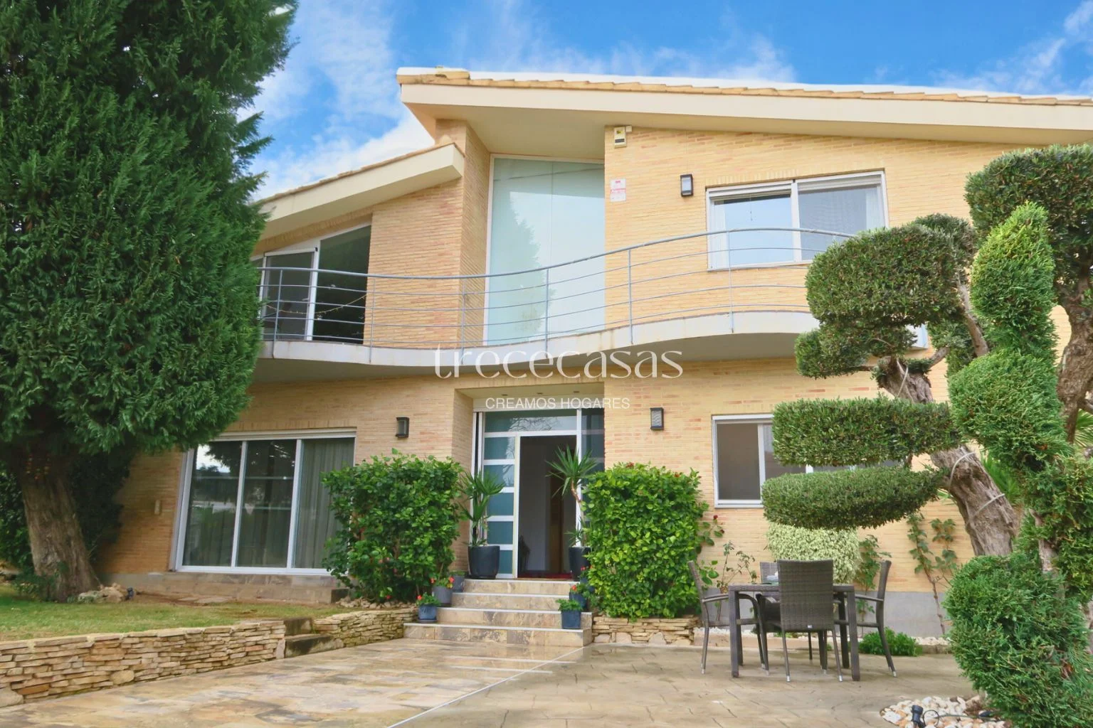 High-end chalet in Torre en Conill
