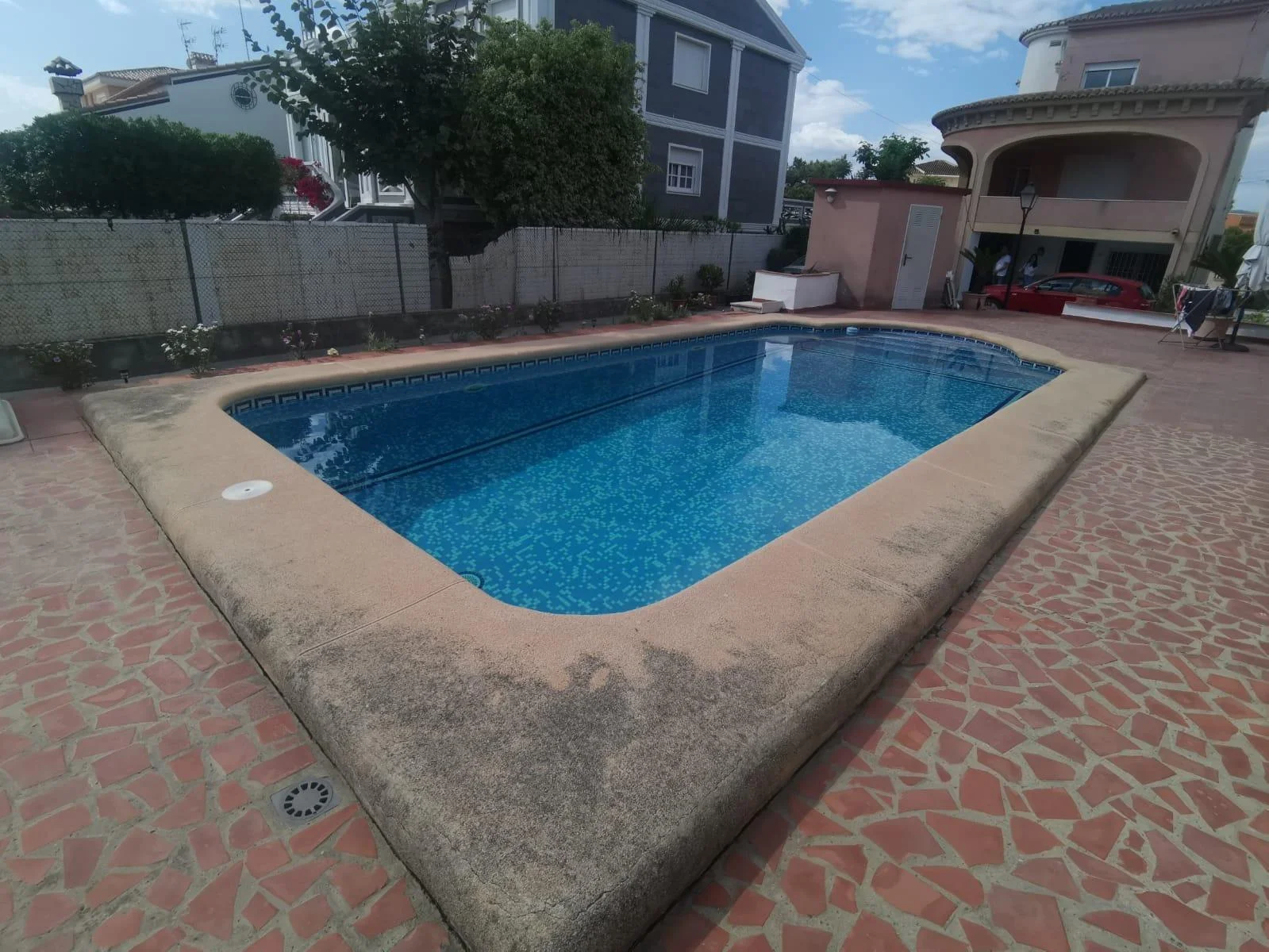 Coastal chalet with private pool