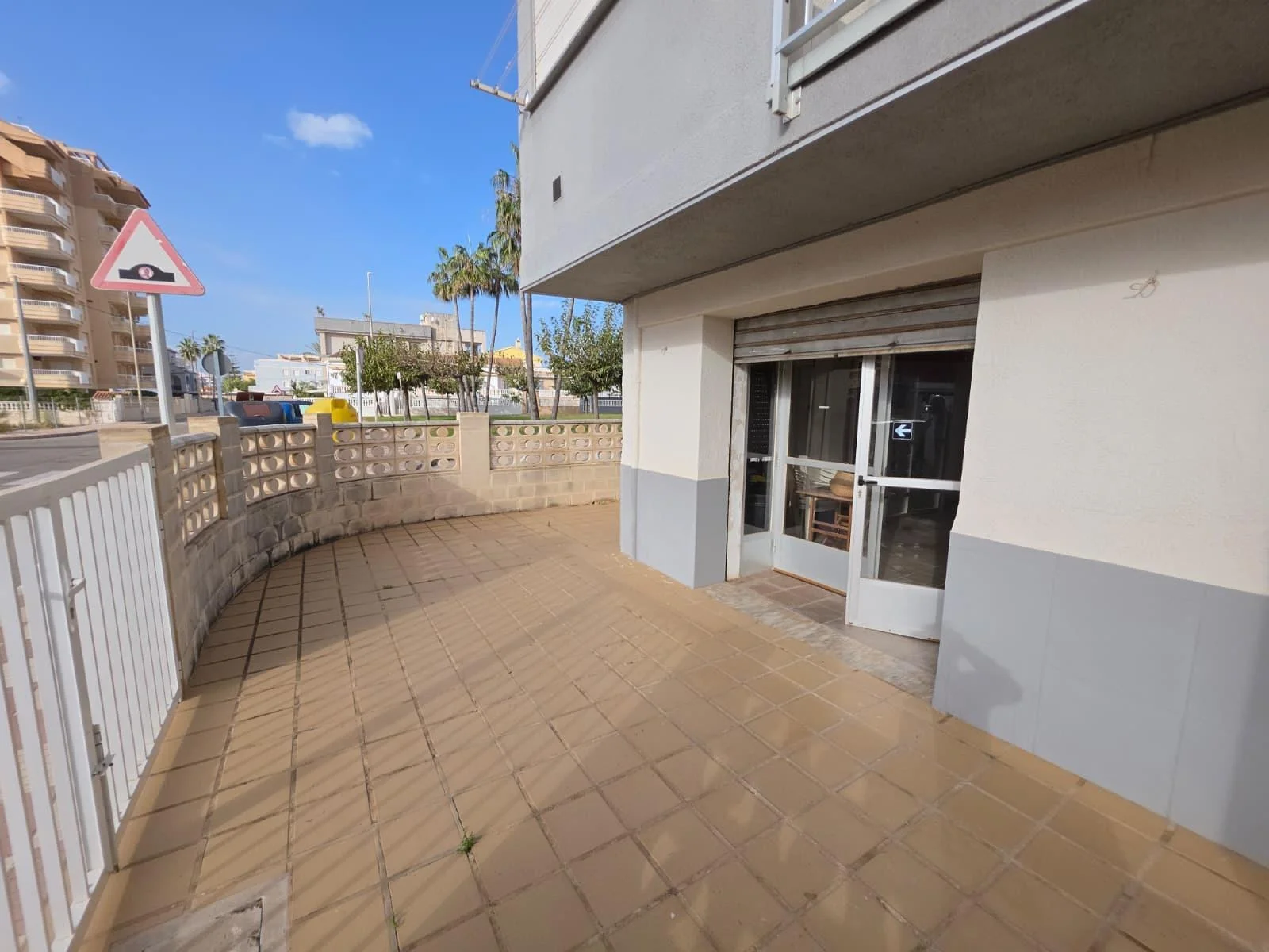 Beachside commercial unit conversion project