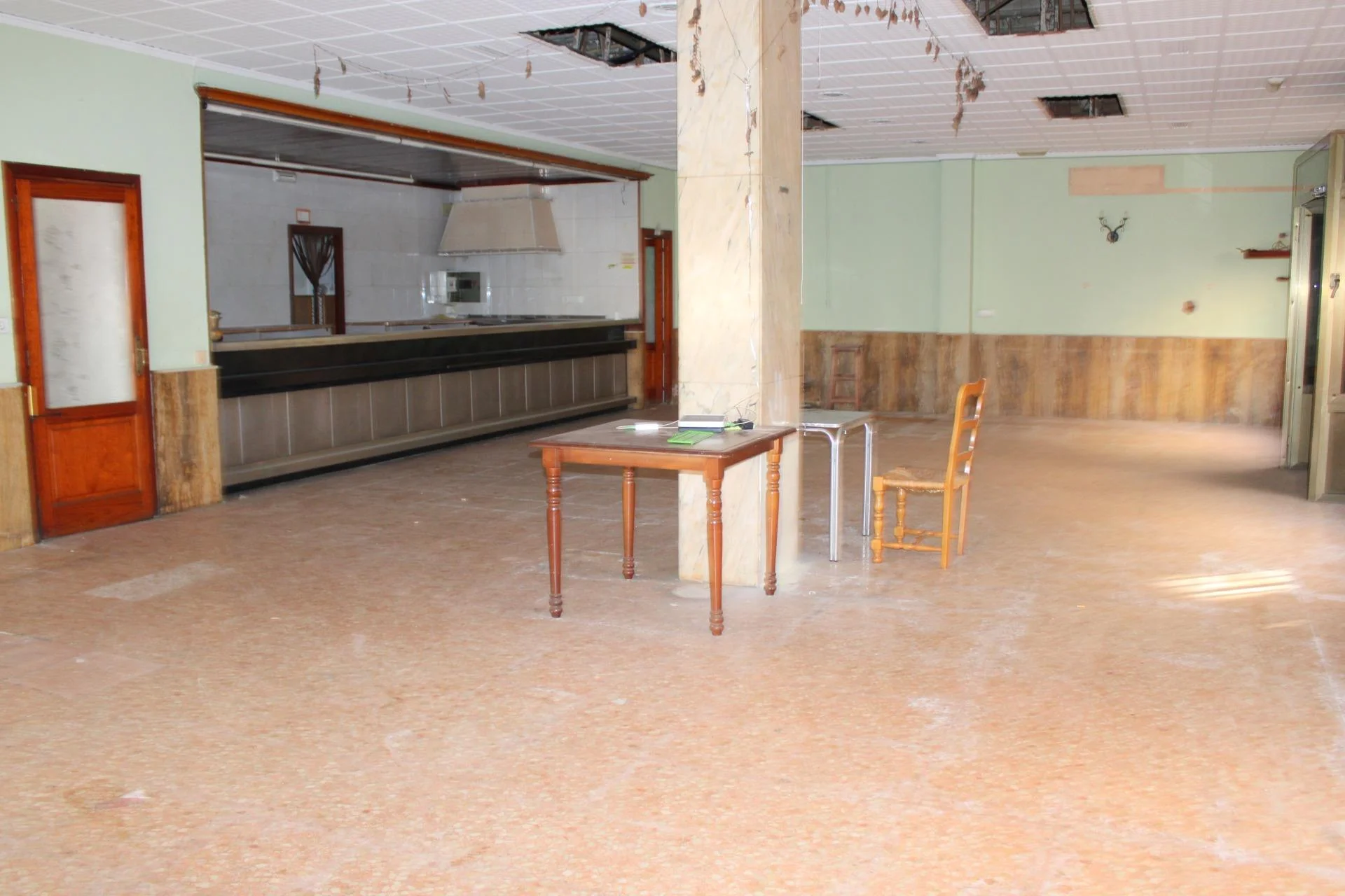 Edificio céntrico de uso mixto, 491 m²