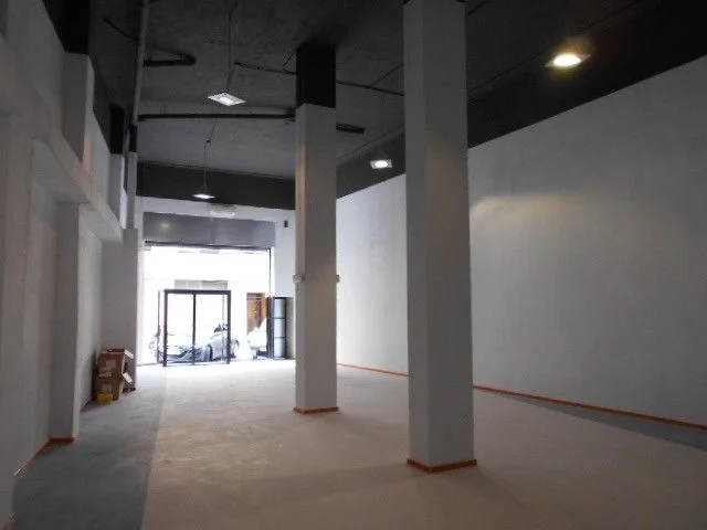 Oliva commercial premises with 342 m²