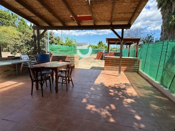 Detached house in Sueca, 155 m²
