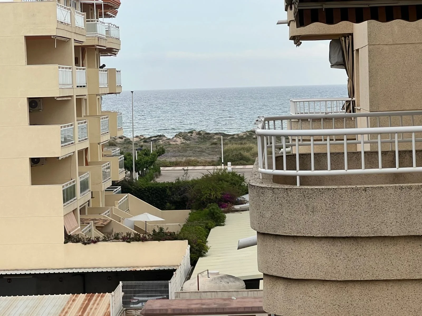 Apartamento costero en Daimús, 2 dormitorios