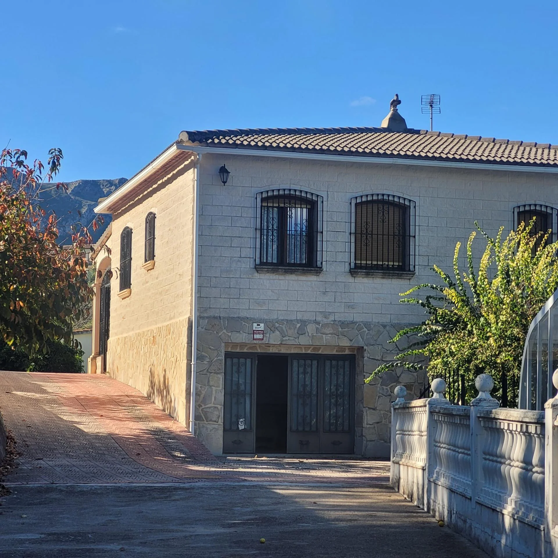 Chalet rural con equipamiento privado