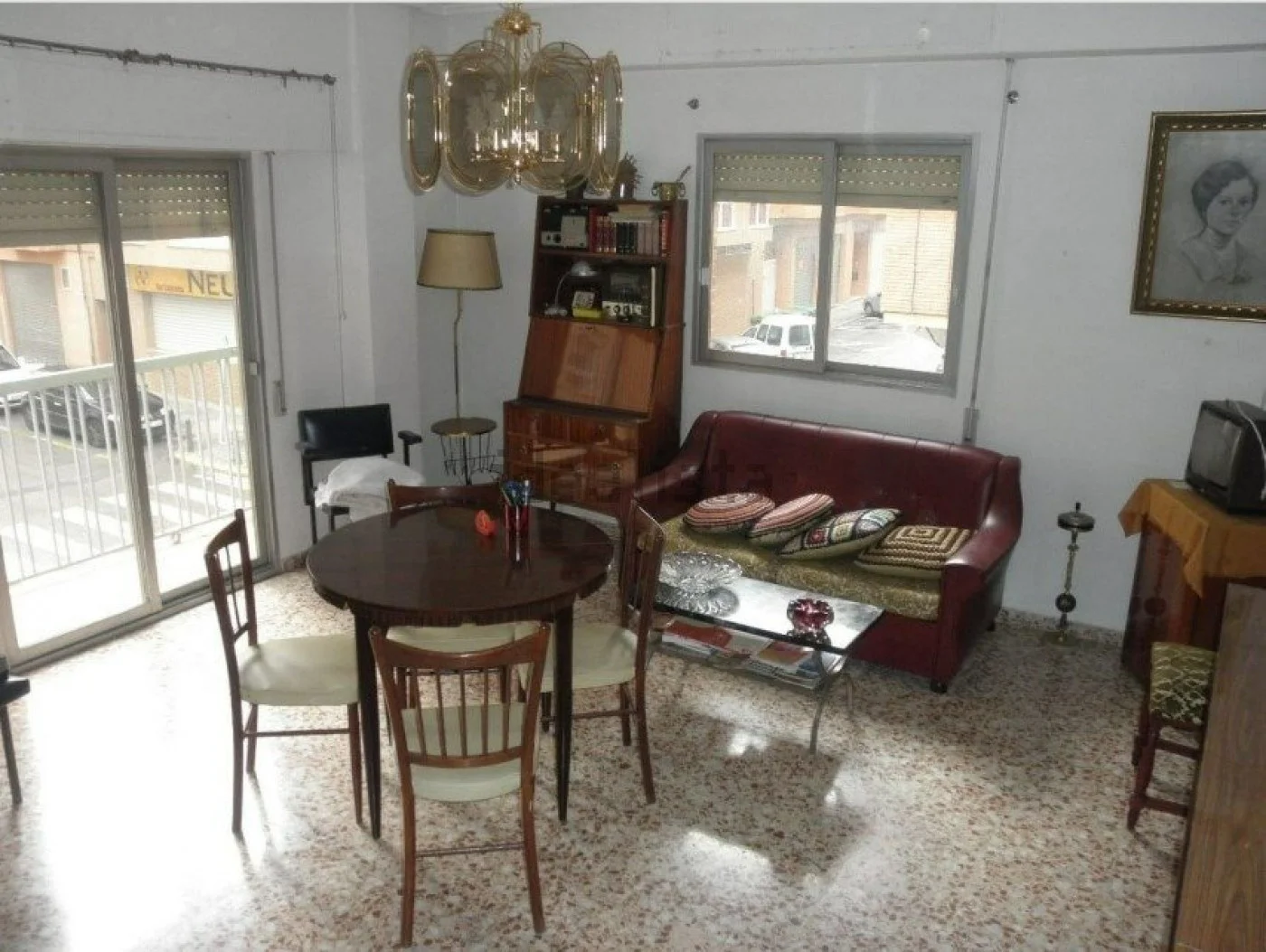 Good-condition Alaquàs flat, 3 bedrooms