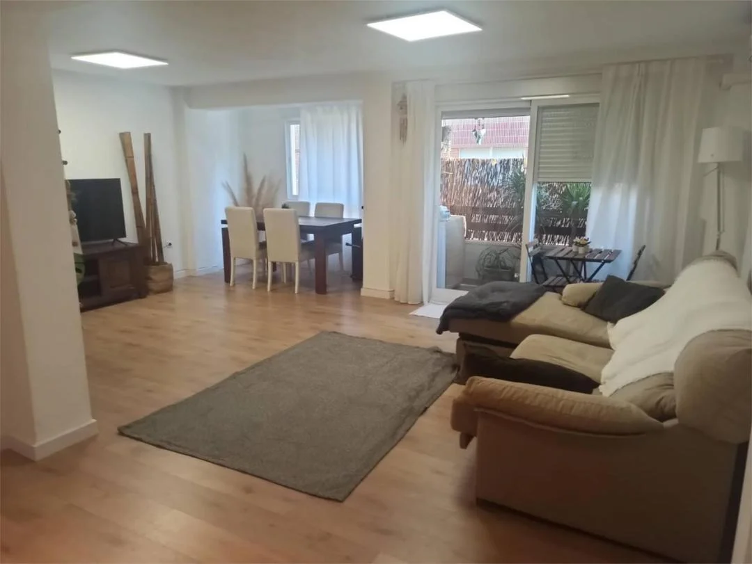 Piso de 3 dormitorios en Torrent, 120 m²