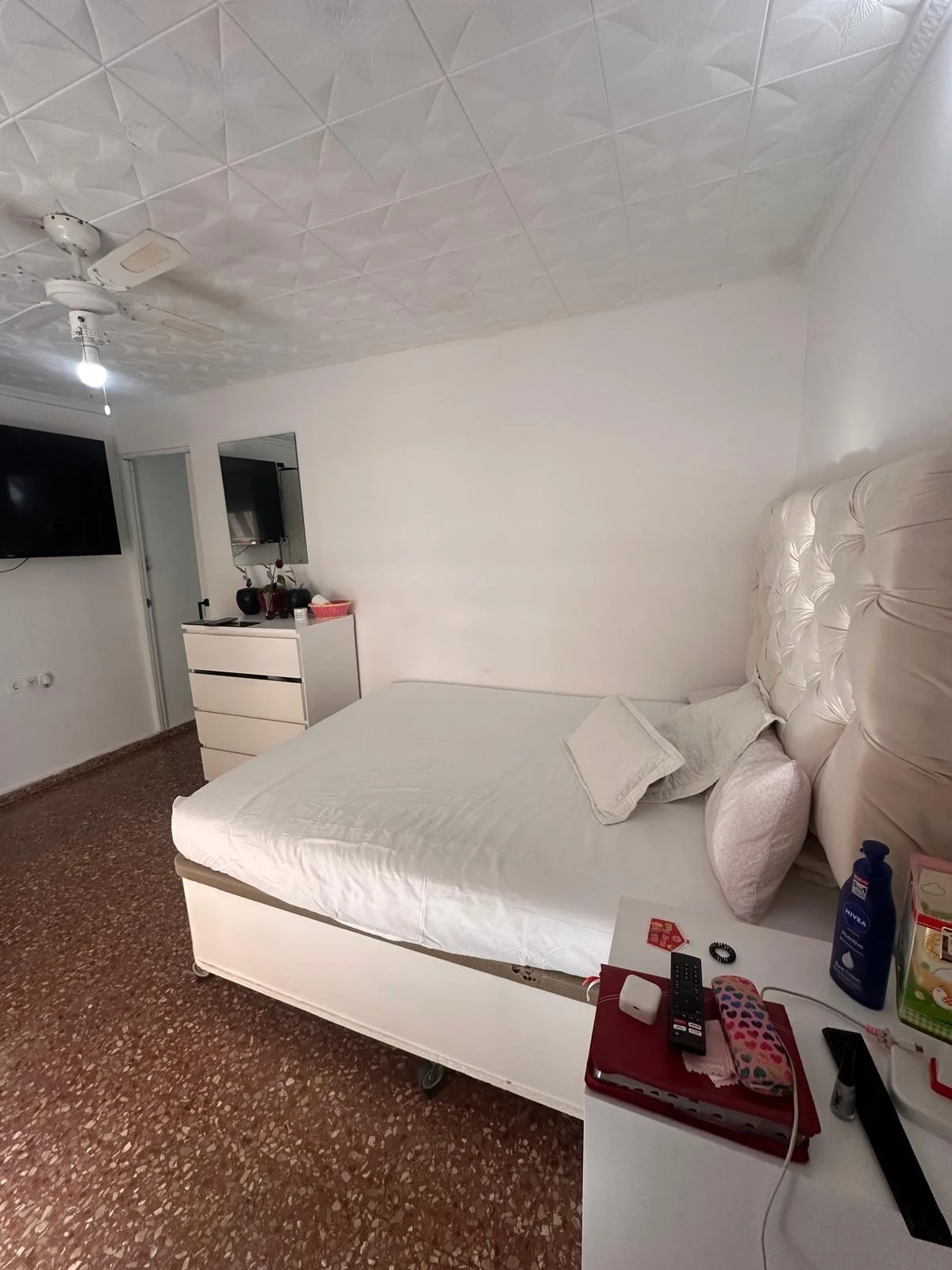 Piso de siete habitaciones en Casco Antiguo