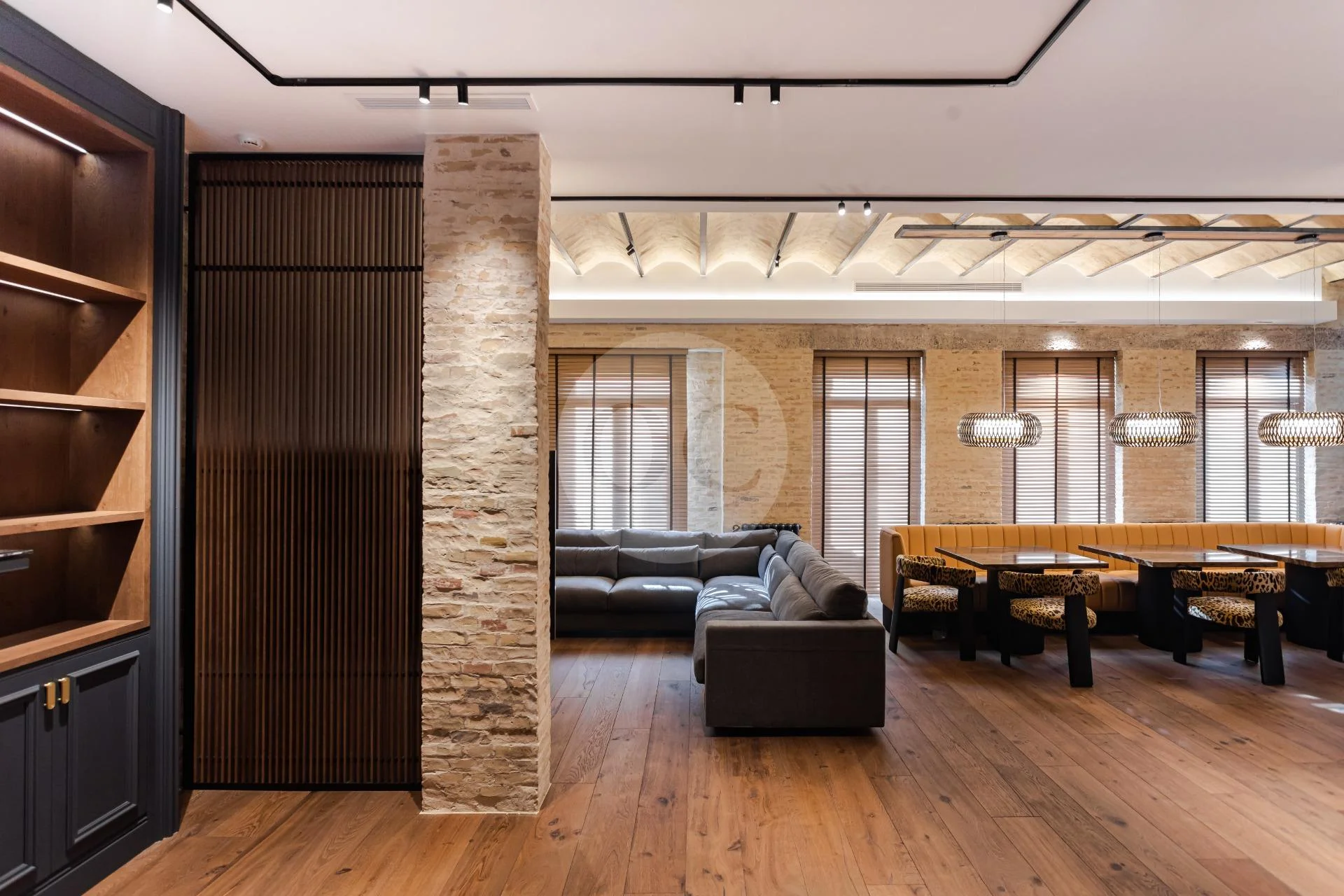 Piso restaurado en Pla del Remei, cuatro suites